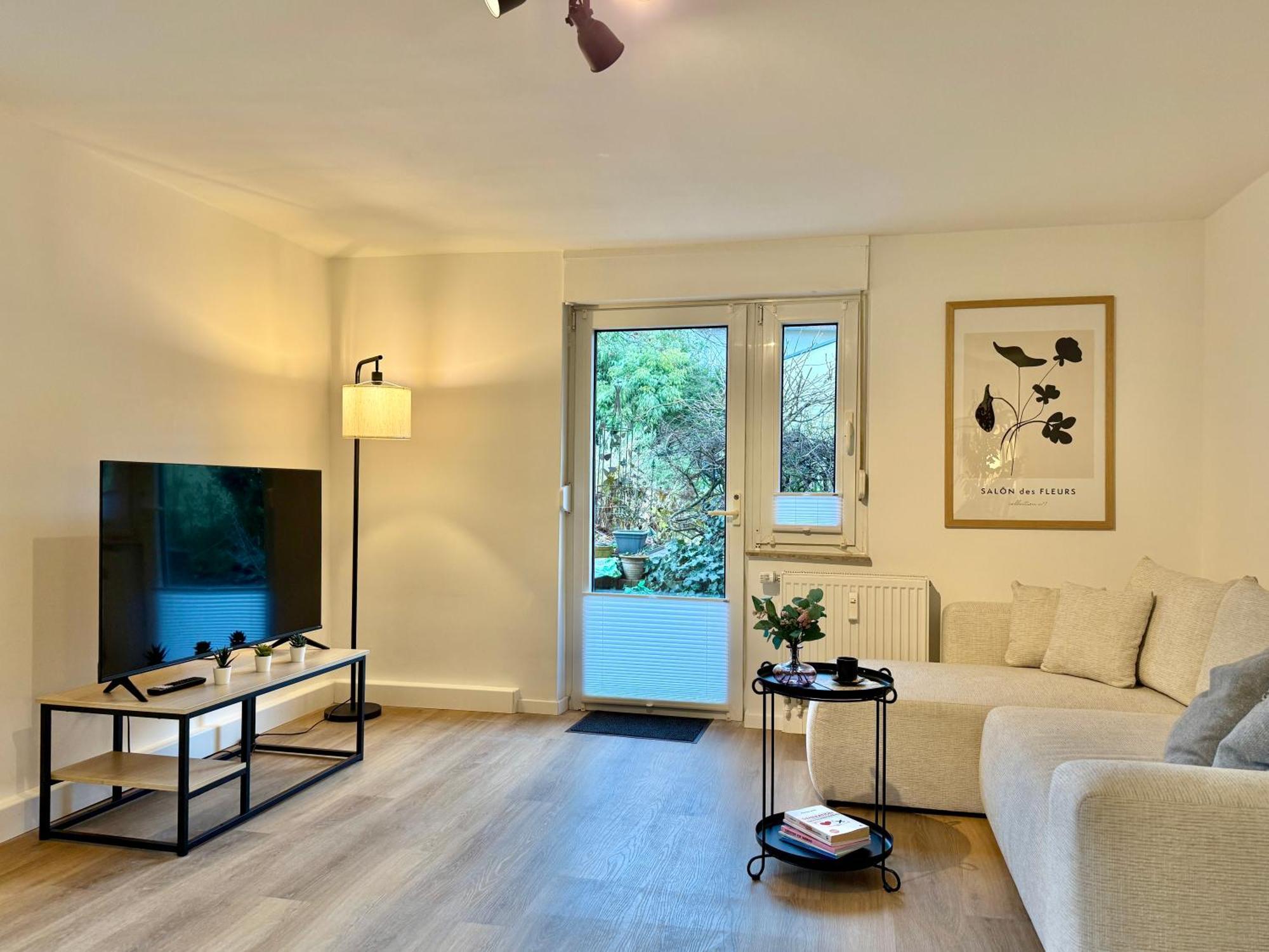 Caricasa: Bielefeld Mitte Apartment Bagian luar foto